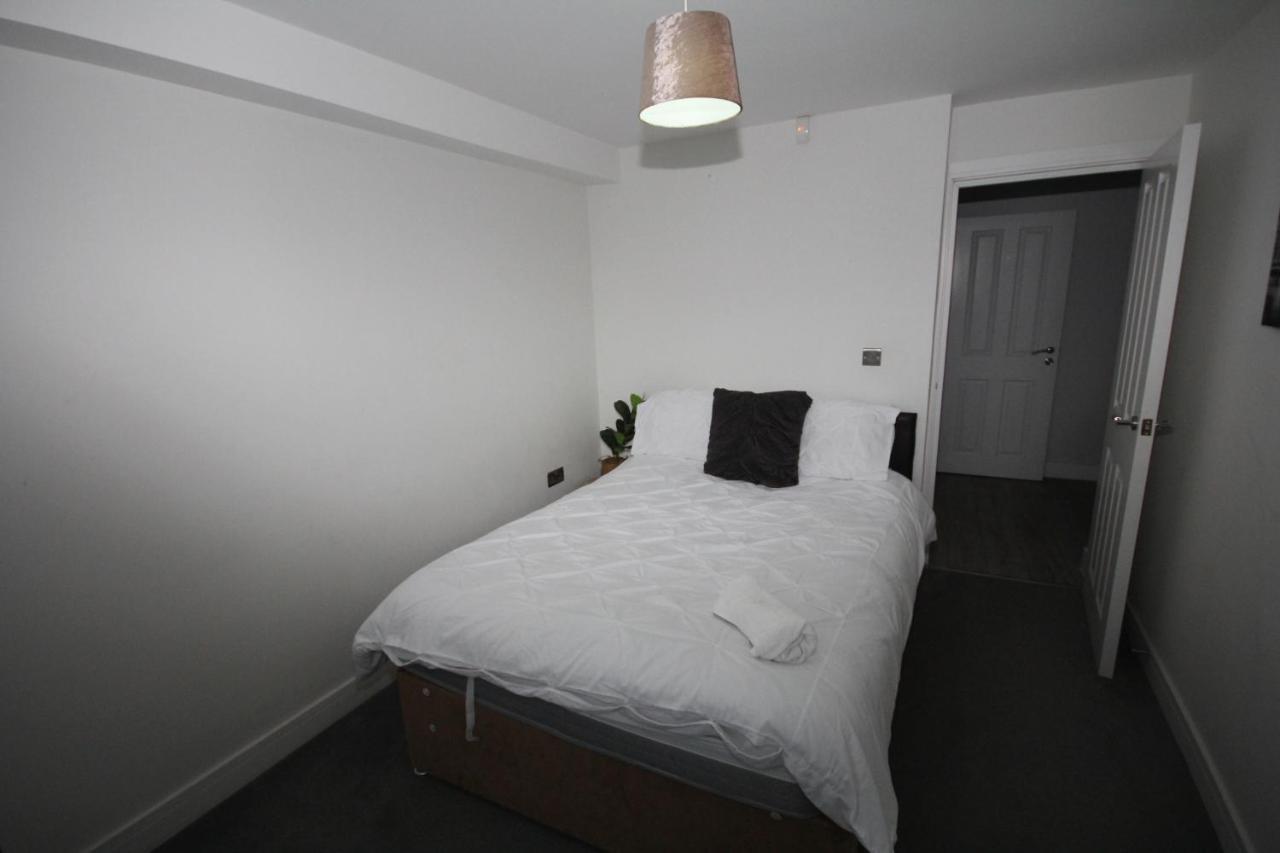 Apartment Holden Court -apt 4