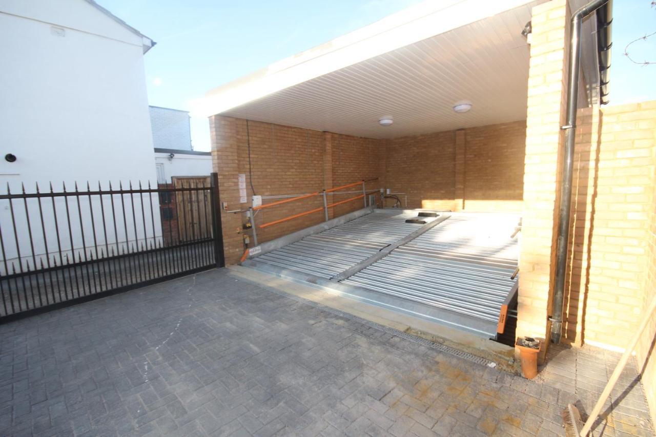 Holden Court -apt 4 Apartment West Drayton (Middlesex)