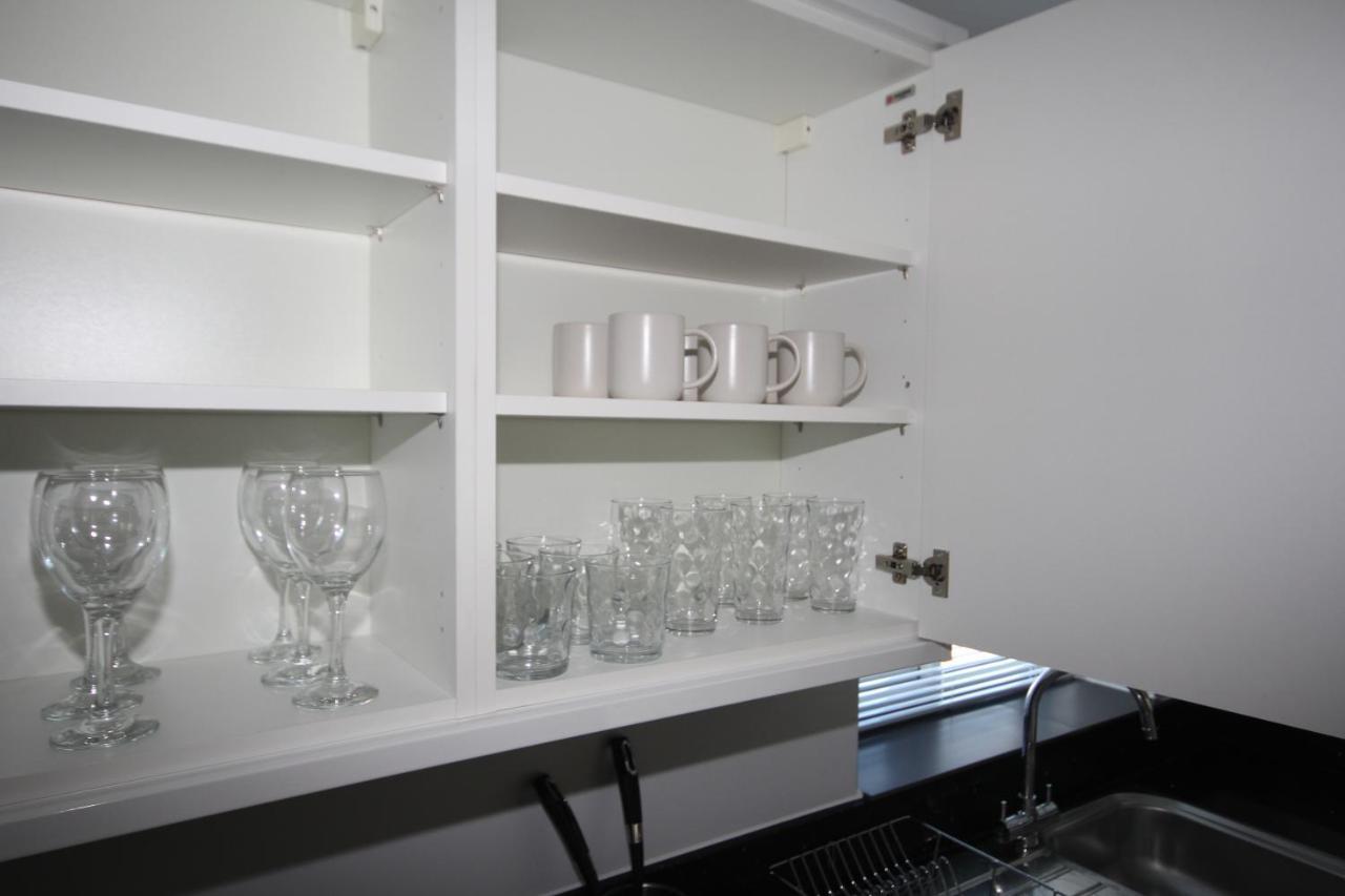 Apartment Holden Court -apt 4 *